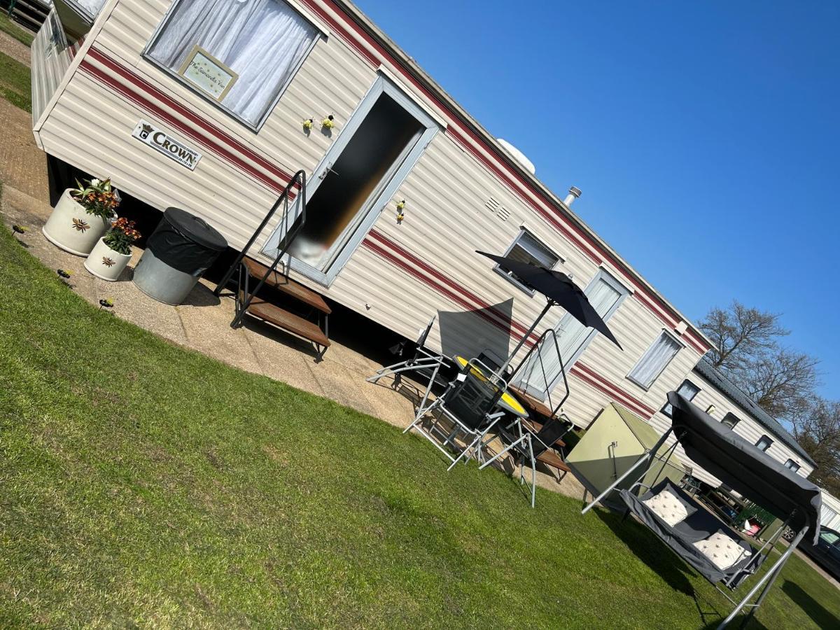 The Samanda Van Newport Caravan Park Hotel Hemsby Ngoại thất bức ảnh